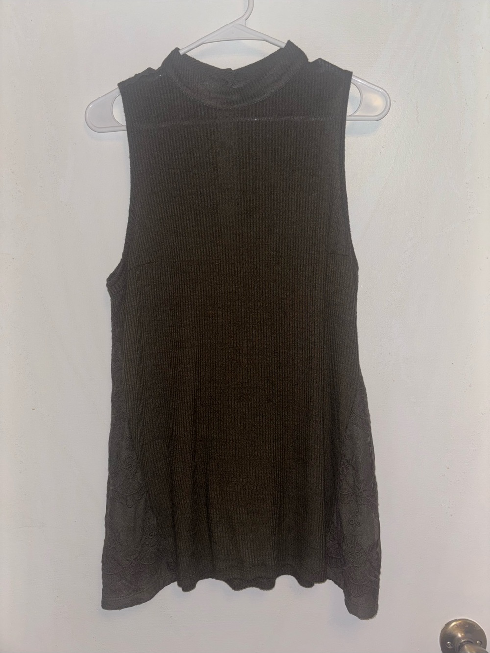 Candie's Black Sleeveless Mock Neck Tunic